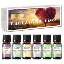 Load image into Gallery viewer, Falling In Love Fragrance Essential Oil Gift Set - Aromatherapy for Love
